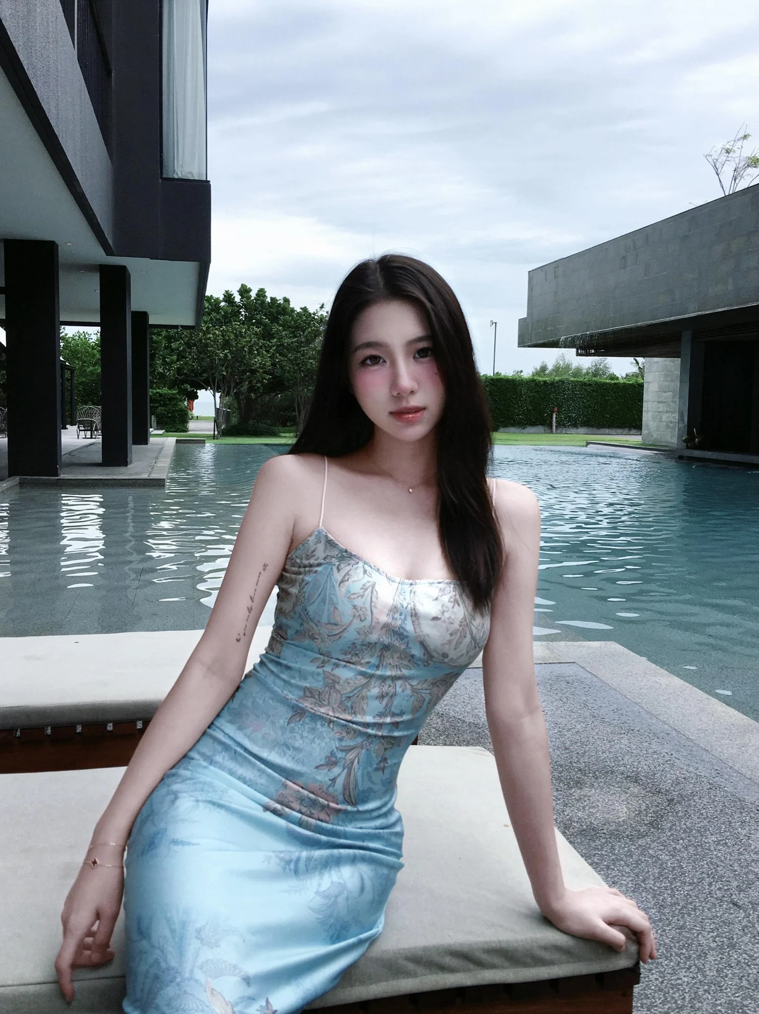 staycation☀️🍃🥥。 · 1